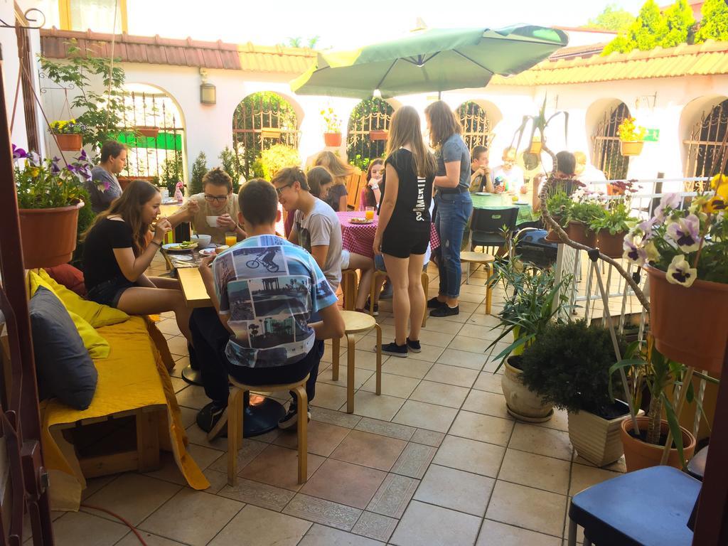 Hostel Florencja Vělička Exteriér fotografie