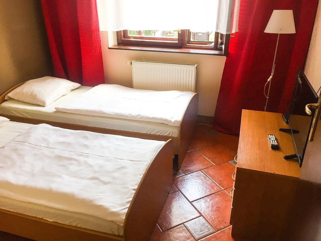 Hostel Florencja Vělička Exteriér fotografie