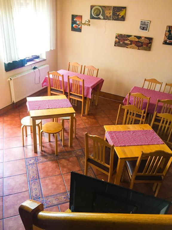 Hostel Florencja Vělička Exteriér fotografie
