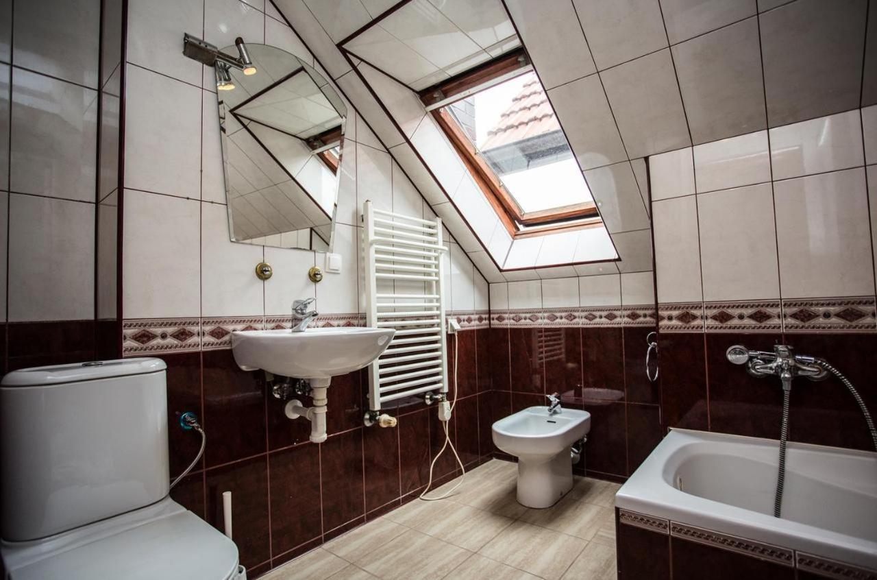 Hostel Florencja Vělička Exteriér fotografie